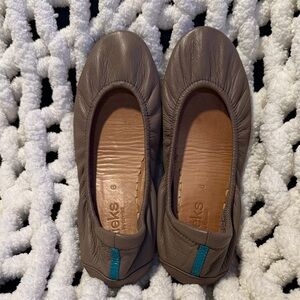 Tieks Brown Leather Flats with Teal Accent